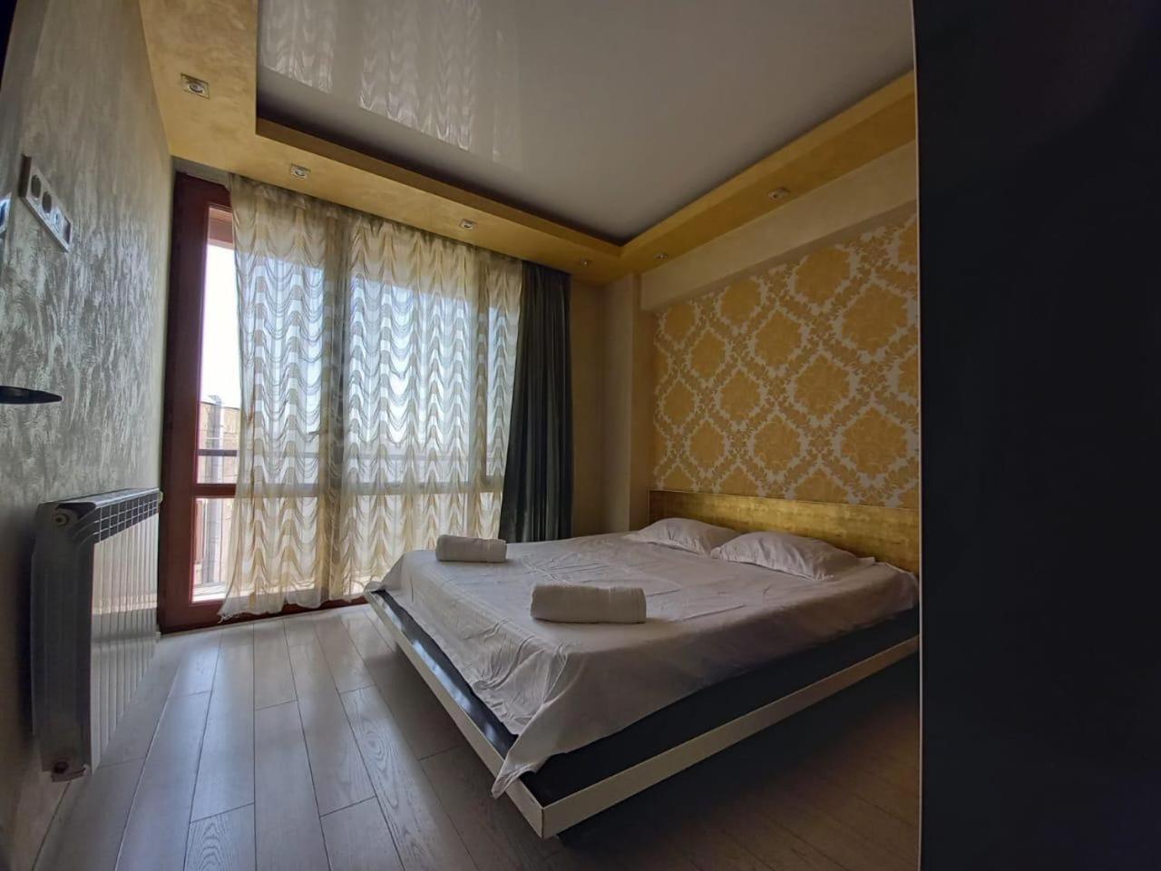 Gevorg'S Appartment Yerevan Exterior photo